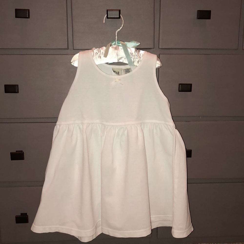 GAP girls dress